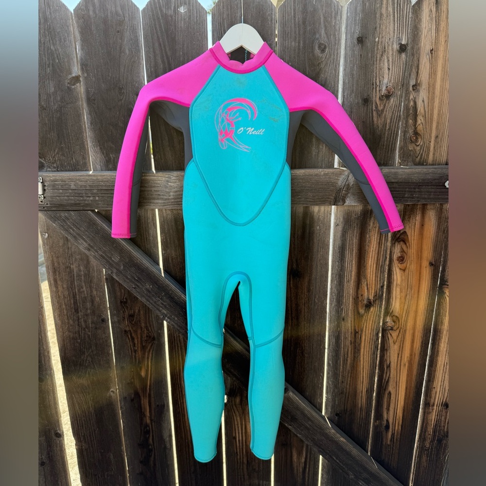 Kids O'neill Wetsuit 2mm- Youth Size 6 - Picture 2 of 10
